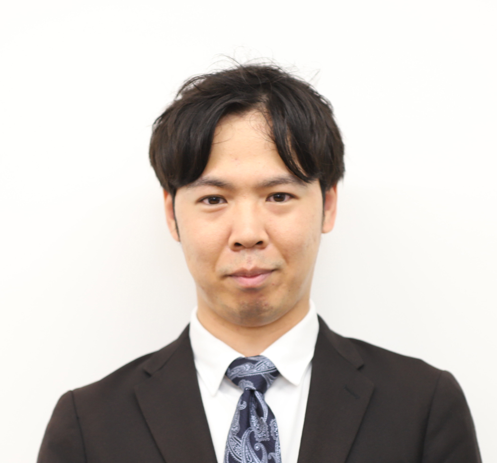 横浜営業所 所長 齋木 稚也