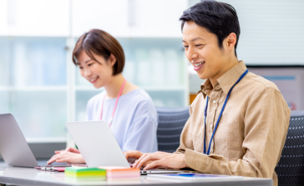 ECサイト運営スタッフ